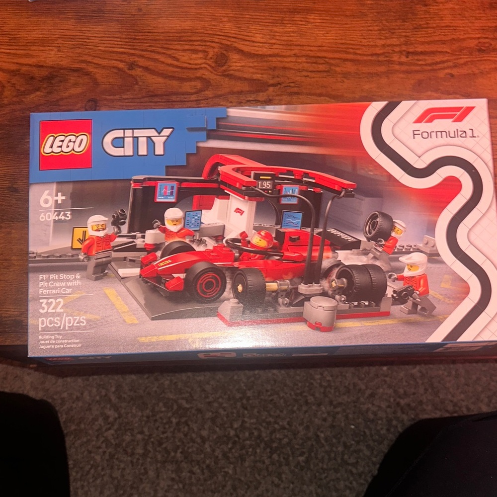 LEGO City Formula 1 Pit Stop & Race Car Set
